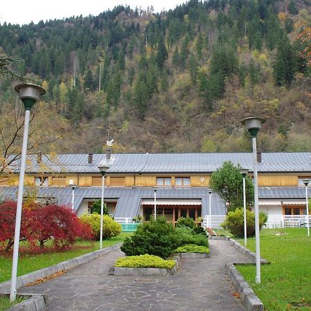 Hotel Casa Per Ferie Paola Di Rosa Arta Terme Exterior foto