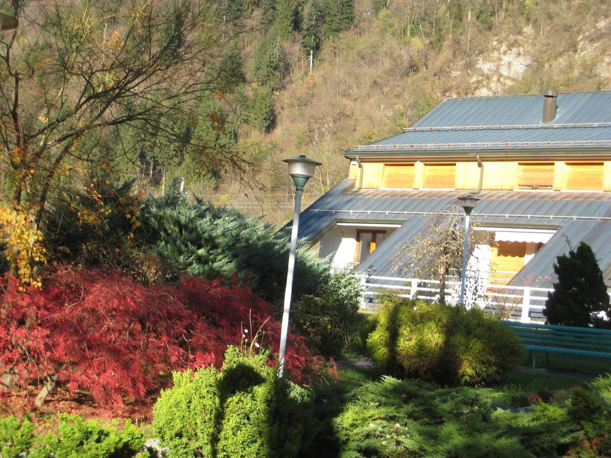 Hotel Casa Per Ferie Paola Di Rosa Arta Terme Exterior foto